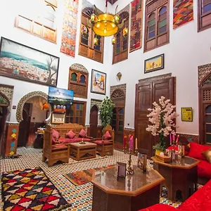 게스트하우스 Dar Mansoura ***